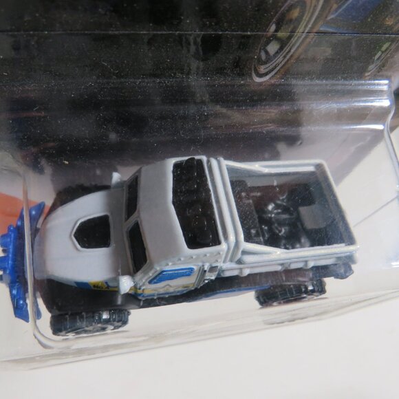 Matchbox Truck in original box new cond. package ROAD RAIDER - Picture 3 of 10